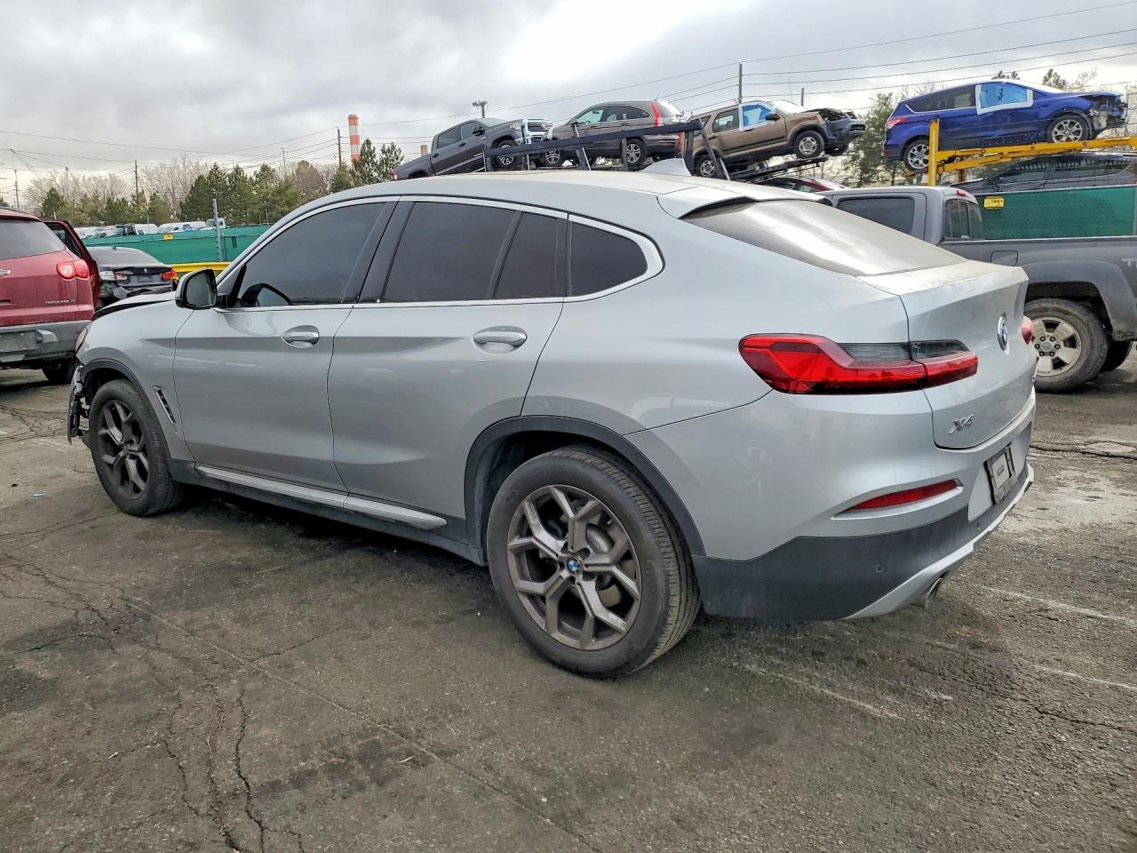 2021 BMW X4 VIN 5UX2V1C03M9F12771 photo 2