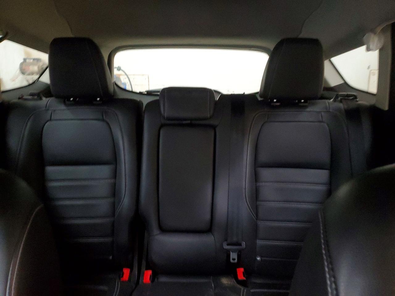 2019 Ford Escape VIN 1FMCU0HD2KUA82460 photo 10