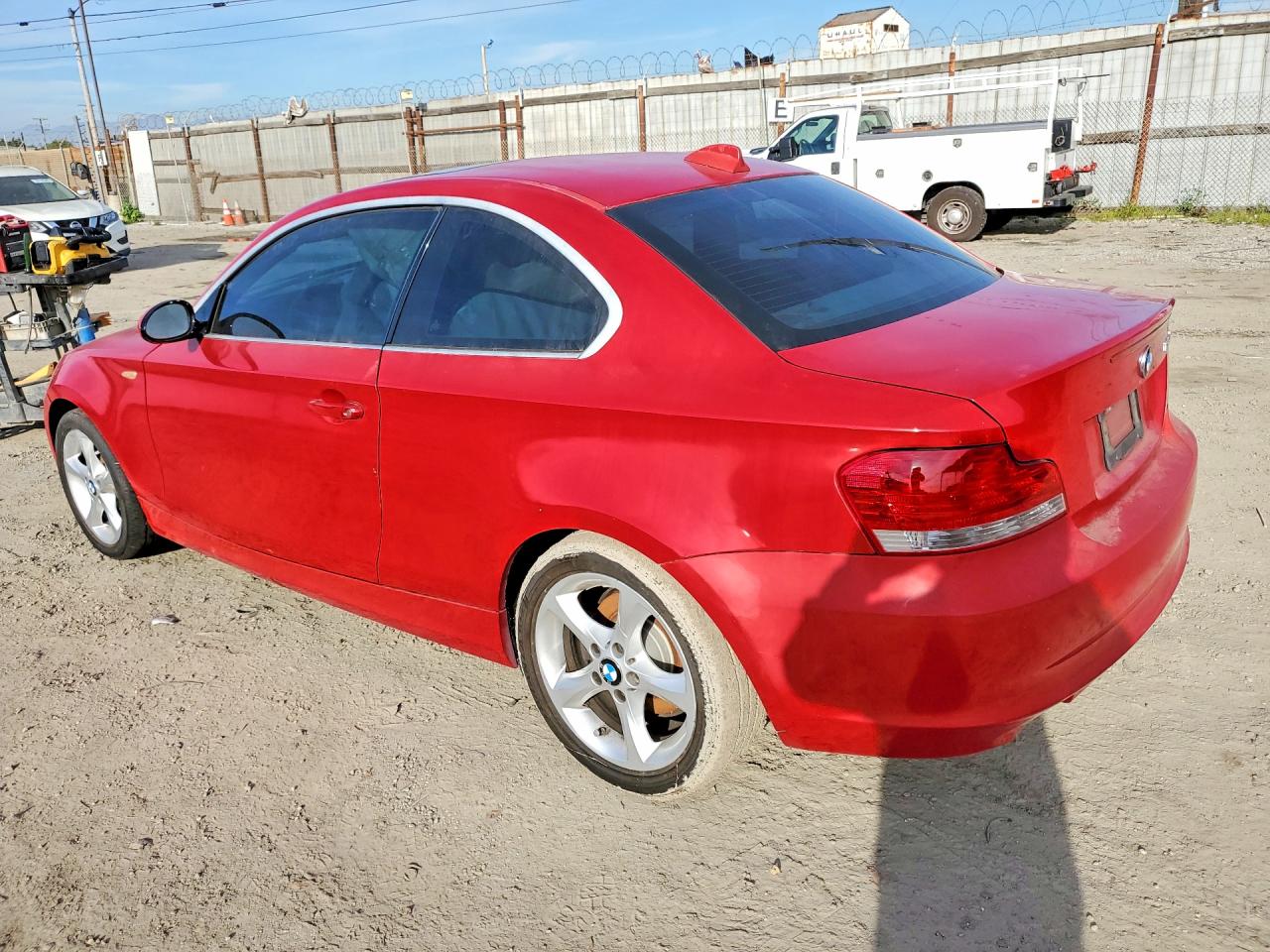 2009 BMW 1 series VIN WBAUP93529VF49305 photo 2
