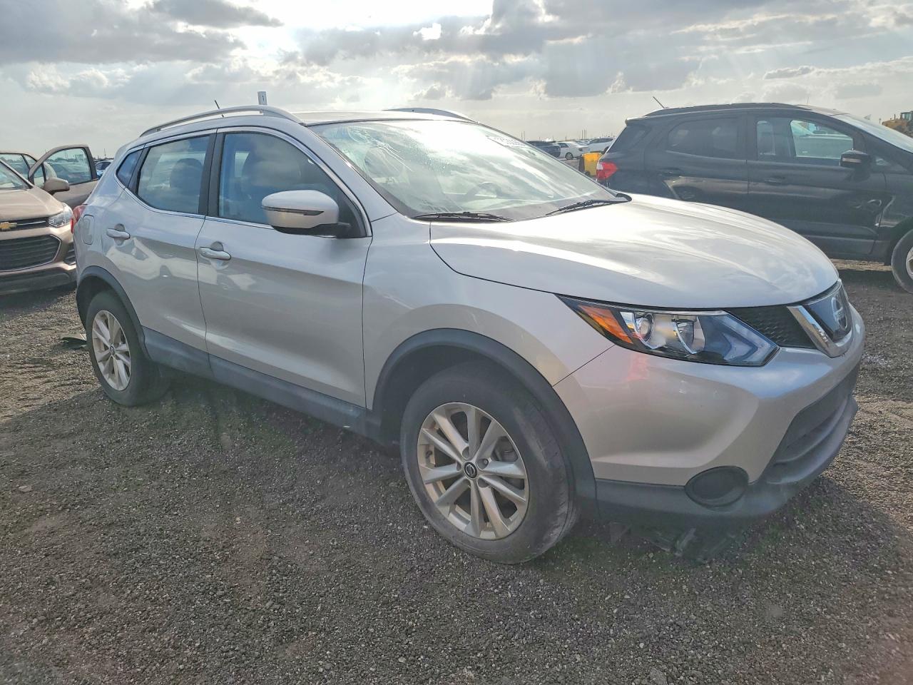 2019 Nissan Rogue VIN JN1BJ1CPXKW235514 photo 4