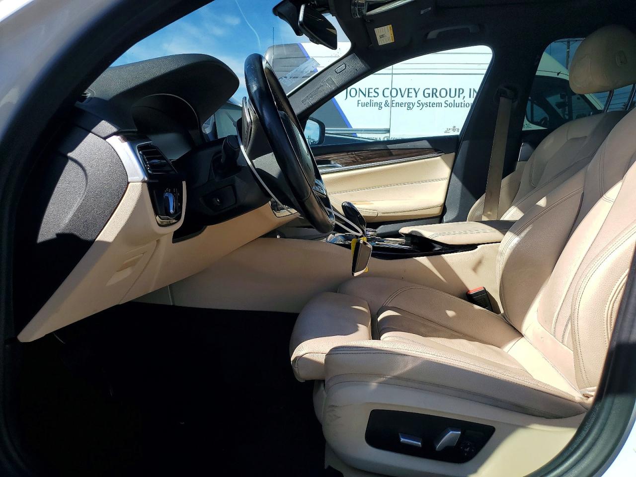 2020 BMW 5 series VIN WBAJR3C00LWW59007 photo 9