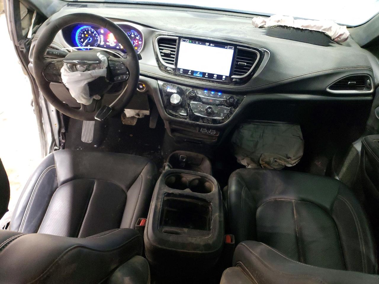 2024 Chrysler Pacifica VIN 2C4RC3BGXRR175224 photo 8