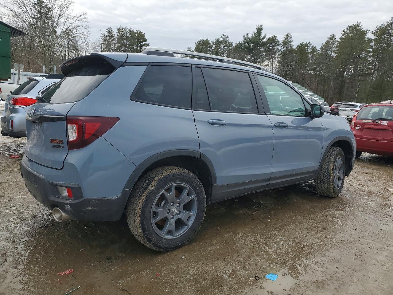 2025 Honda Passport VIN 5FNYF8H66SB004874 photo 3