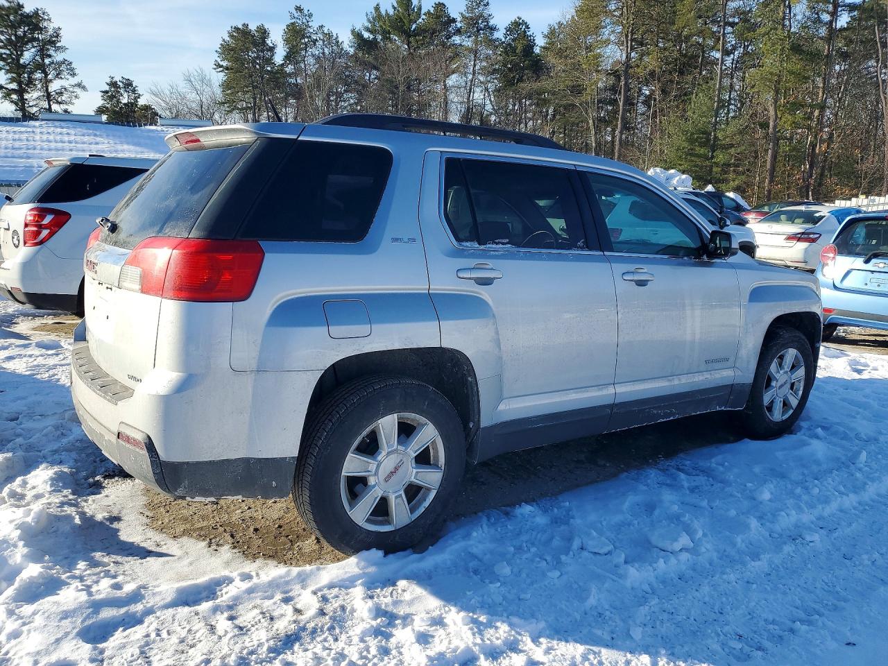 2011 GMC Terrain VIN 2CTFLTEC2B6374159 photo 3