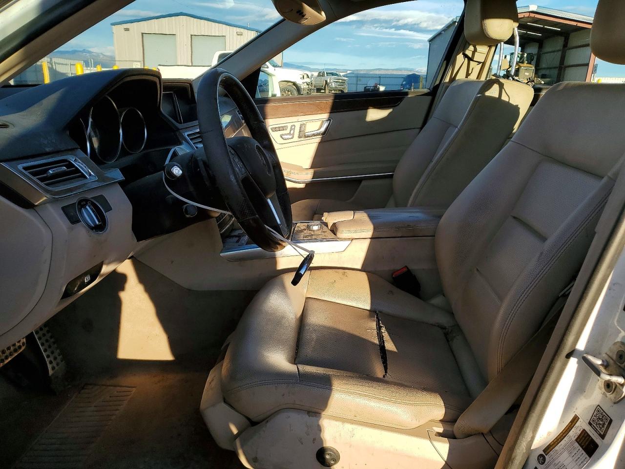 2014 Mercedes-Benz E-class VIN WDDHF5KB1EB026119 photo 7