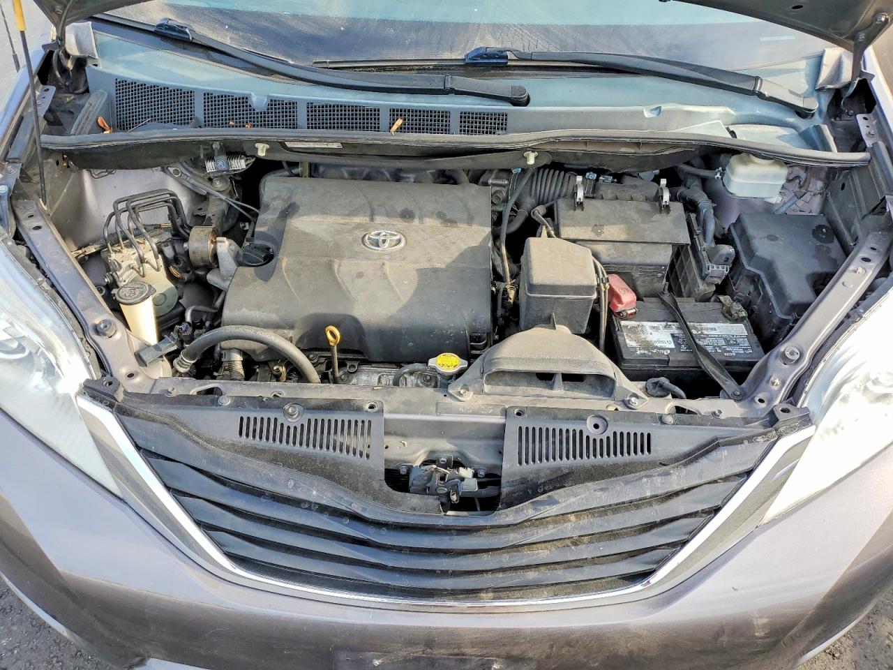 2013 Toyota All models VIN 5TDKK3DC2DS357451 photo 12