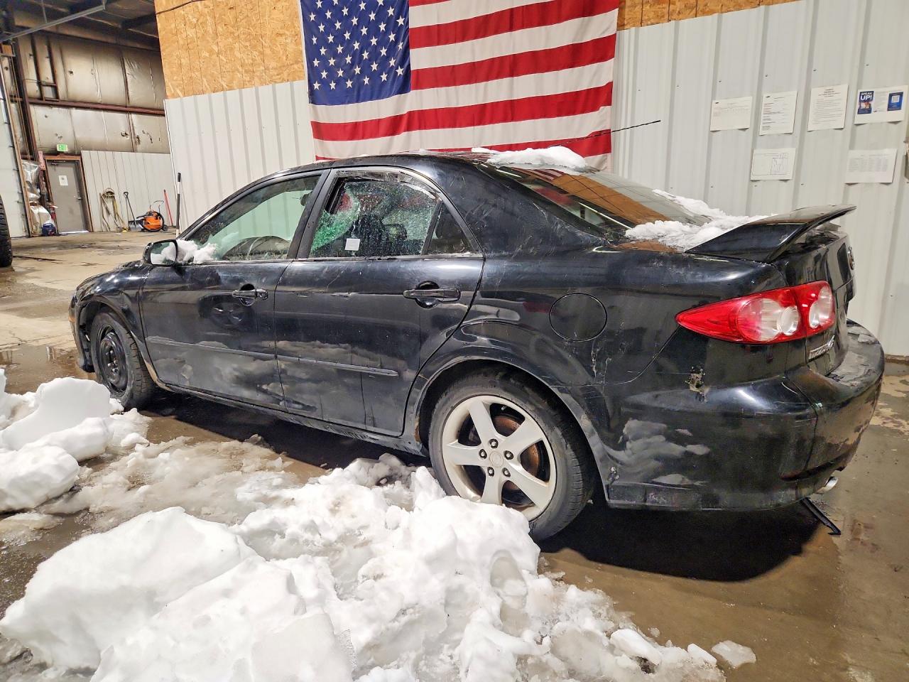 2005 Mazda 6 VIN 1YVHP80D255M06026 photo 2