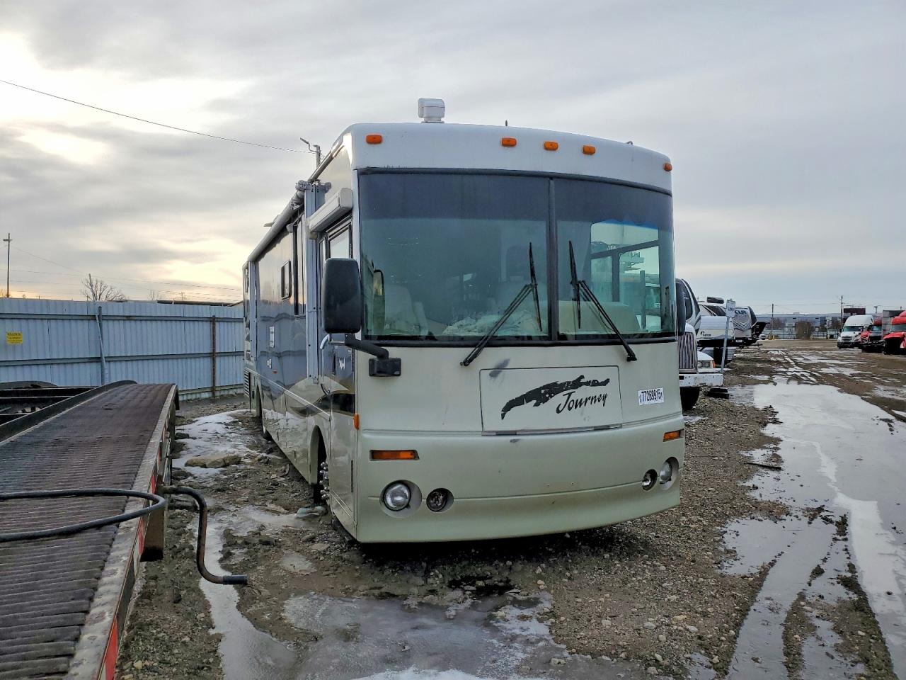 2002 FREIGHTLINER All other VIN 4UZAAHAK02CJ83641 photo 1