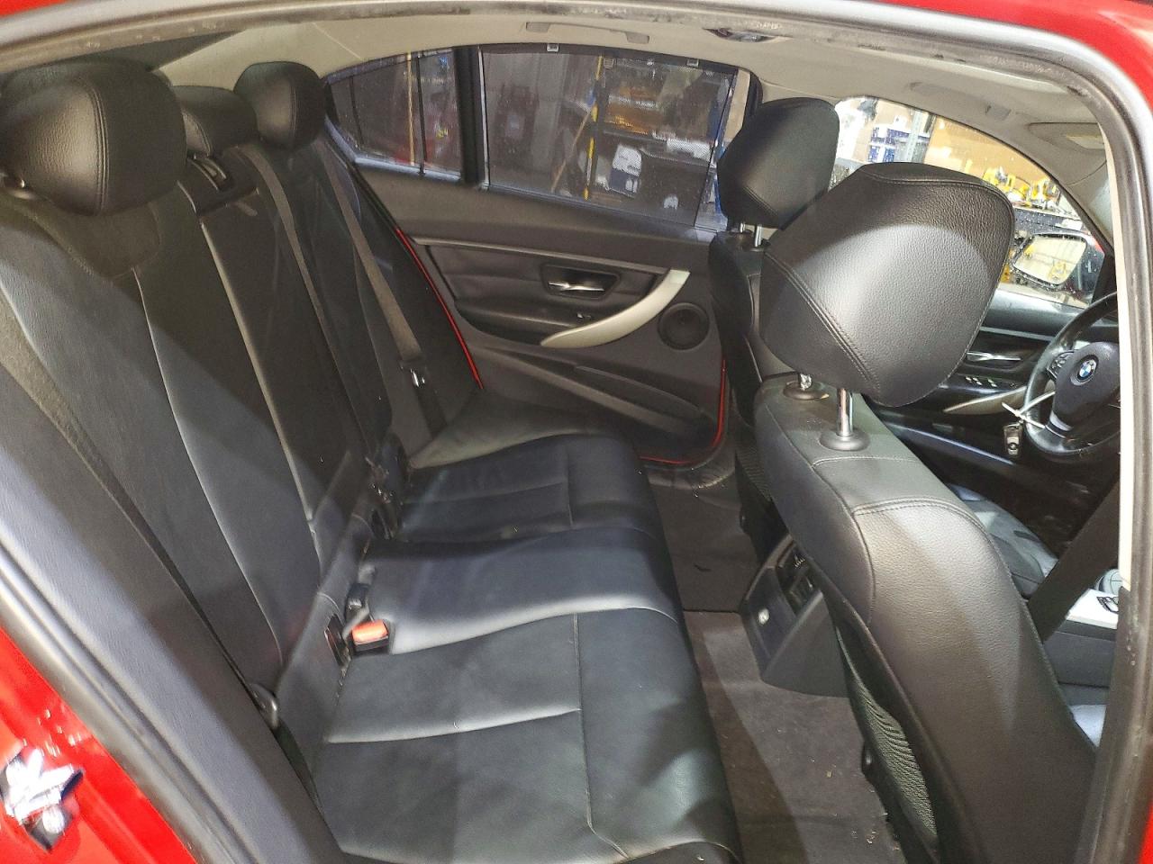 2012 BMW 3 series VIN WBA3A5G57CNP18190 photo 10