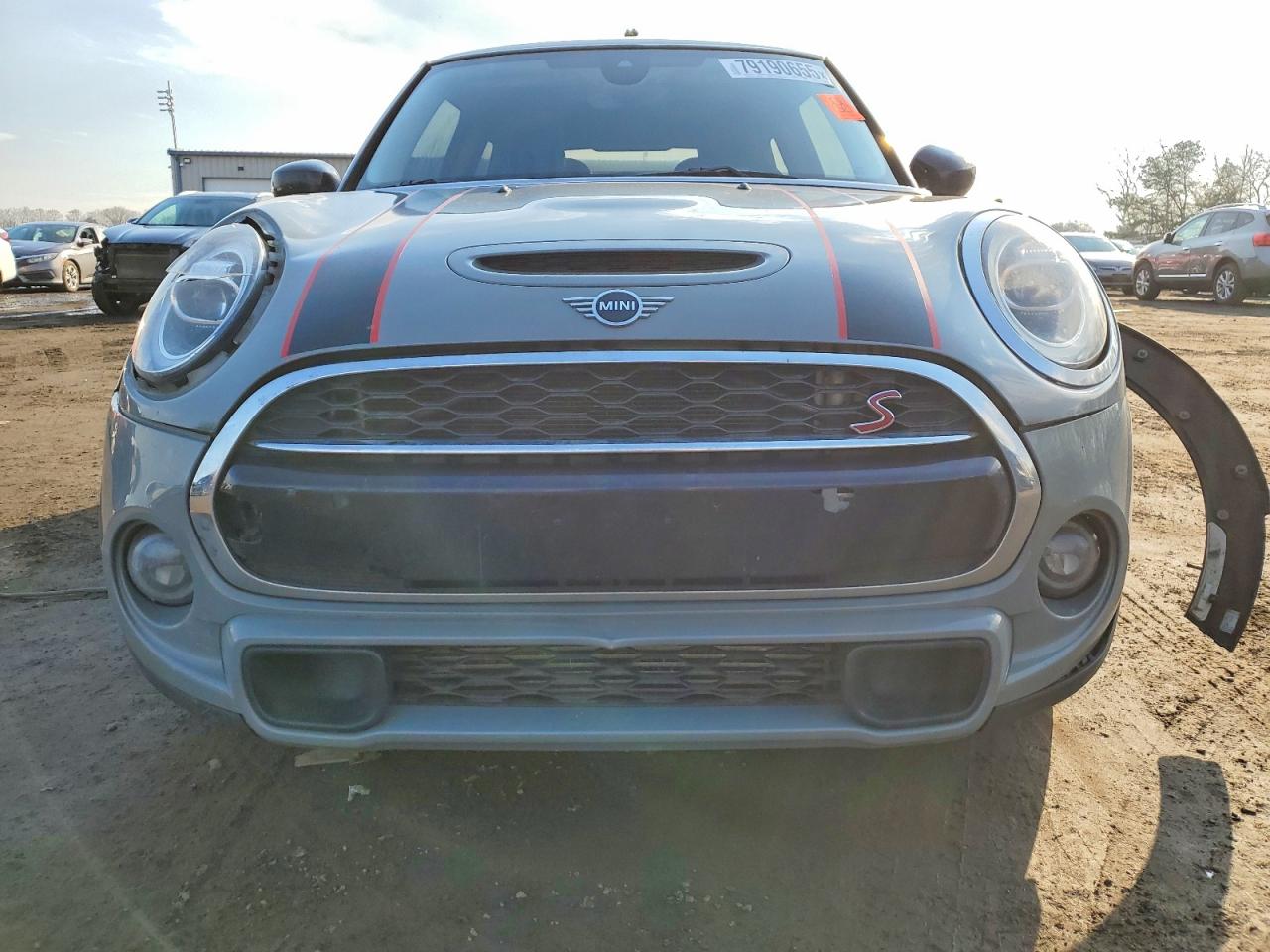 2021 MINI Cooper VIN WMWXR5C05M2N51562 photo 11