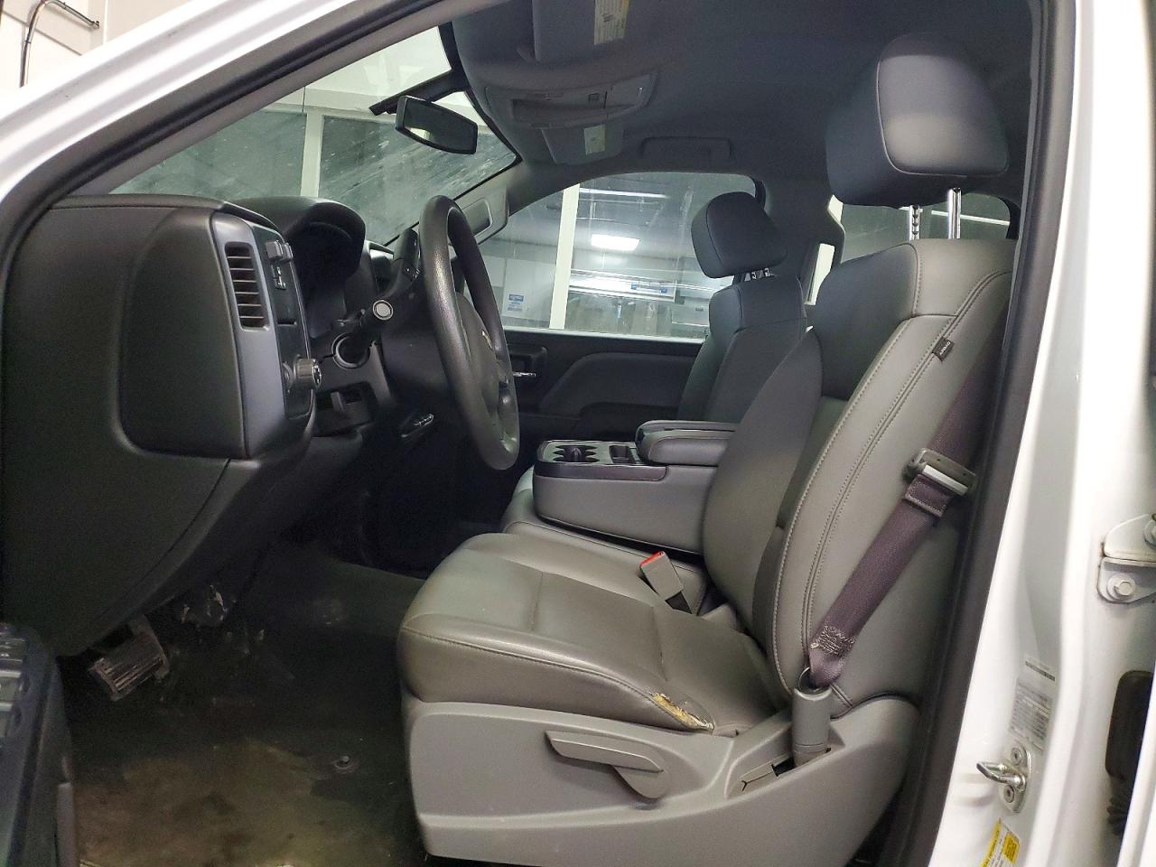 2017 Chevrolet All models VIN 1GCRCNEC9HZ238533 photo 7
