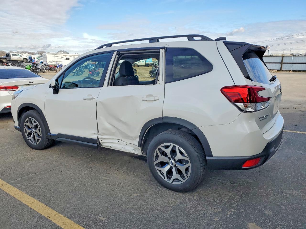 2024 Subaru Forester VIN JF2SKACC9RH517408 photo 2