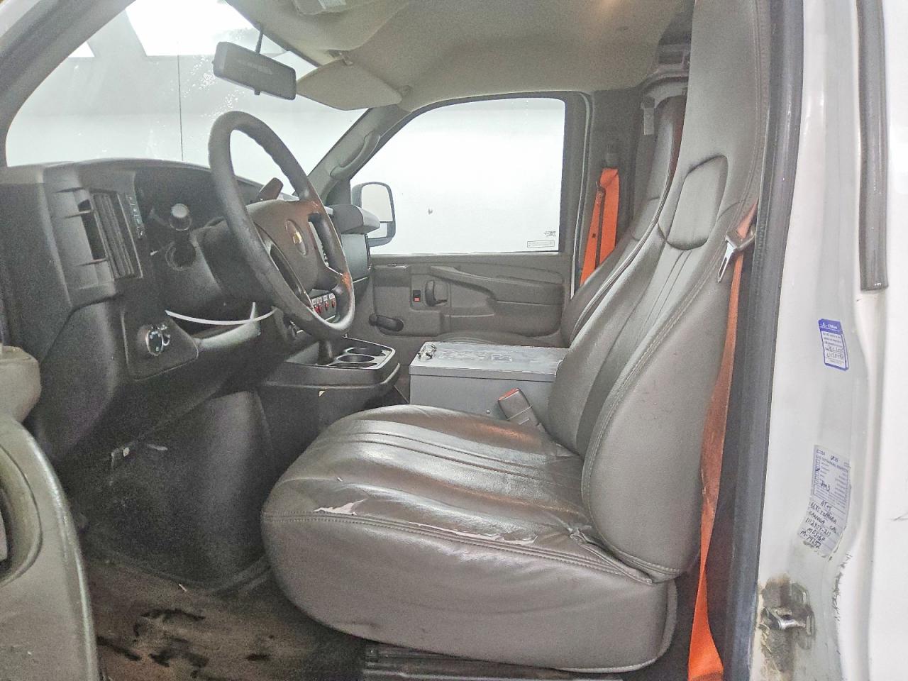 2013 CHEV Express VIN 1GCWGFCB1D1902405 photo 7