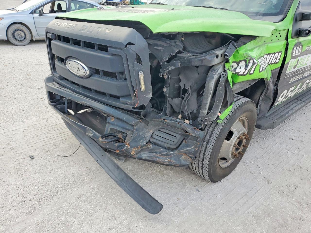 2013 Ford F350 VIN 1FT8W3C63DEB30186 photo 9