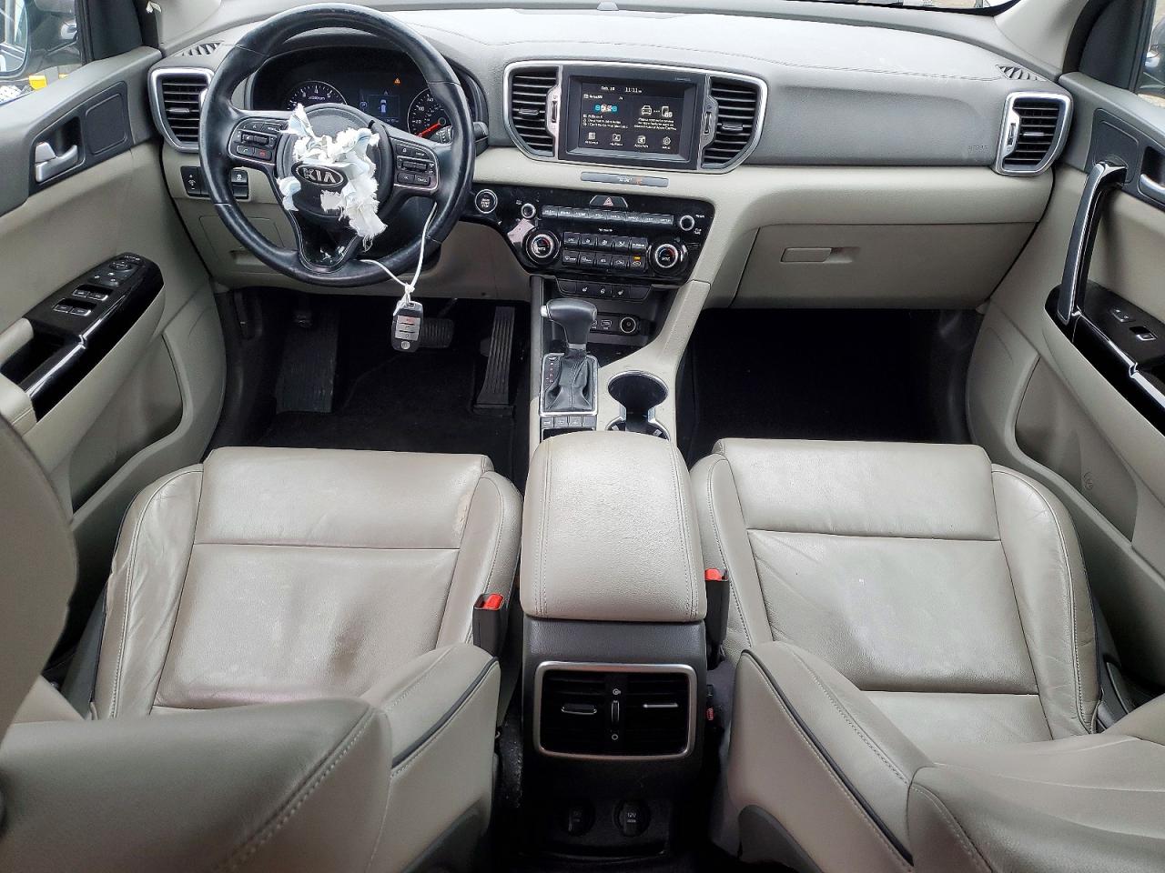 2018 Kia Sportage VIN KNDPNCAC4J7400226 photo 8