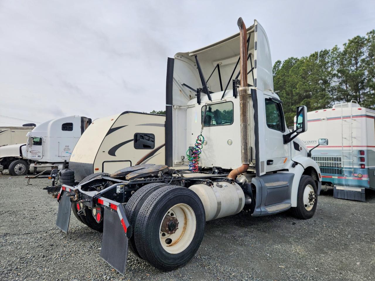 2016 PETERBILT All models VIN 1XPBA48X6GD339474 photo 4