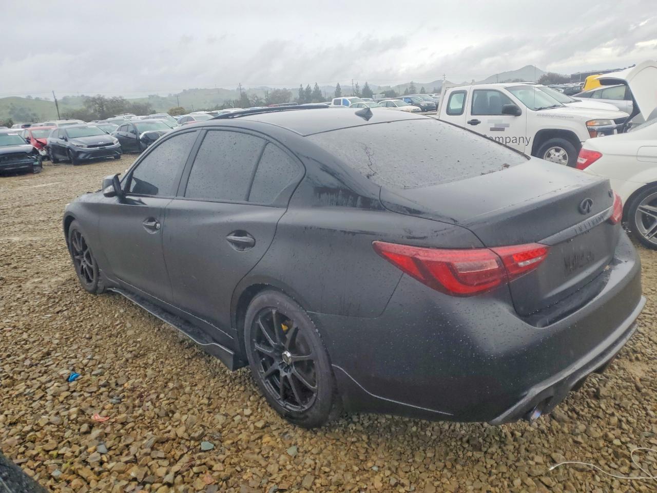 2023 Infiniti Q50 VIN JN1EV7BP2PM511435 photo 2
