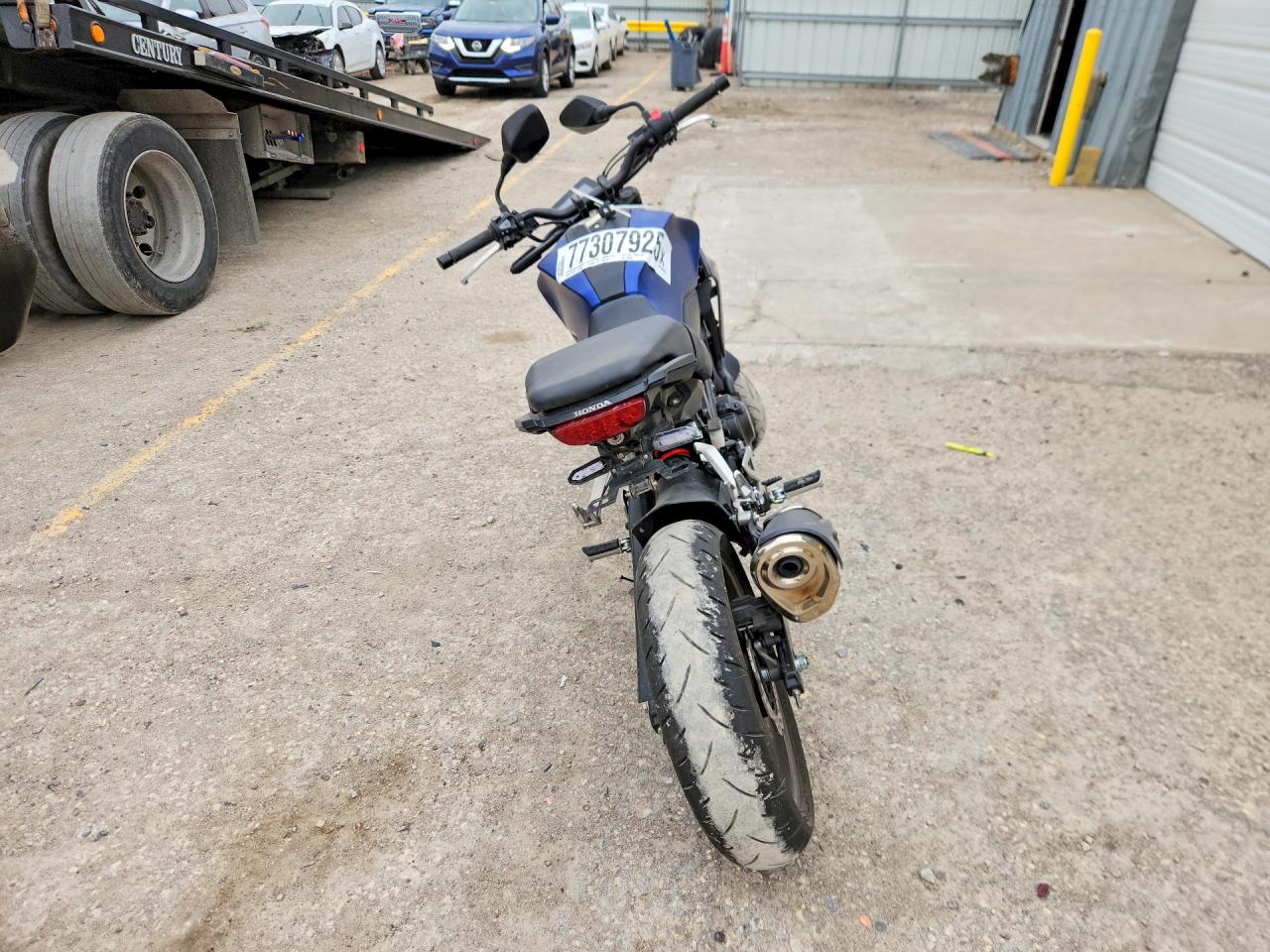 2022 Honda Cb cycle VIN MLHNC5557N5200380 photo 4