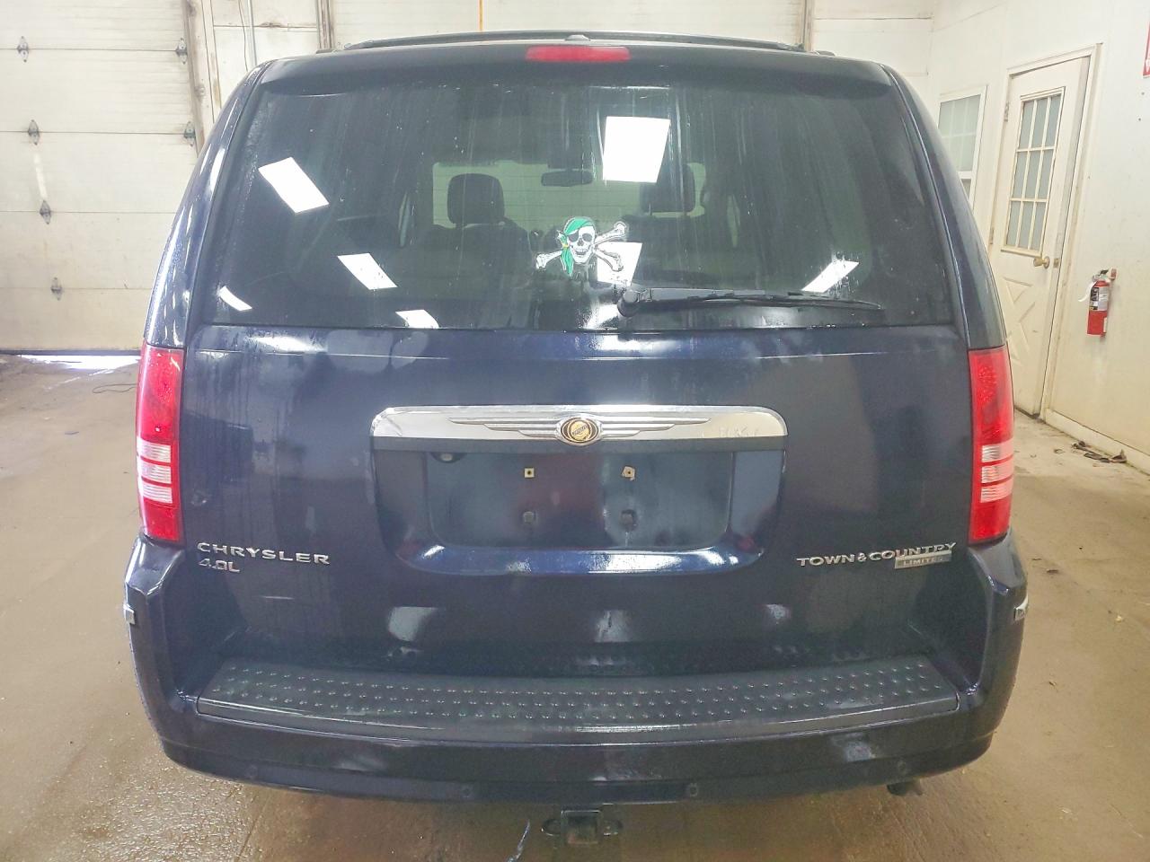 2010 Chrysler Minivan VIN 2A4RR7DX0AR381055 photo 6