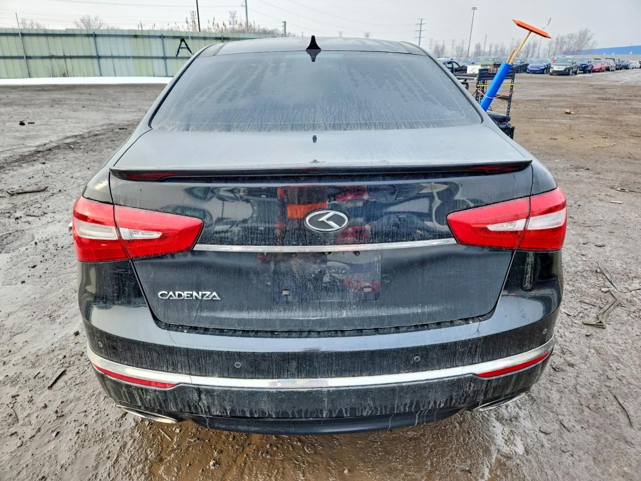 2015 Kia Cadenza VIN KNALN4D76F5176024 photo 6
