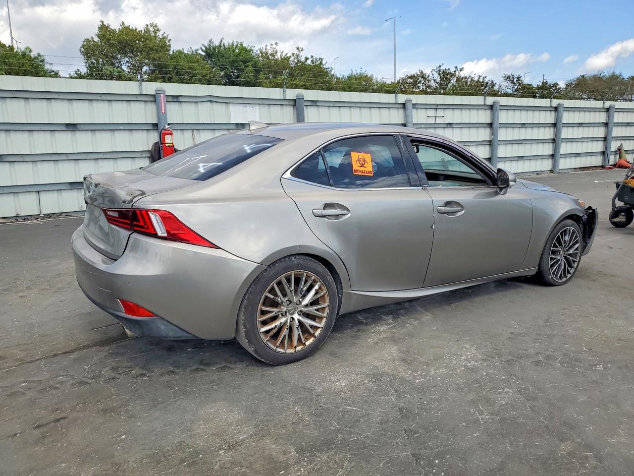 2015 Lexus Is VIN JTHBF1D21F5057309 photo 3