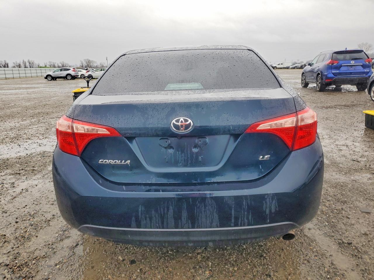 2019 Toyota Corolla VIN 2T1BURHE2KC211601 photo 6