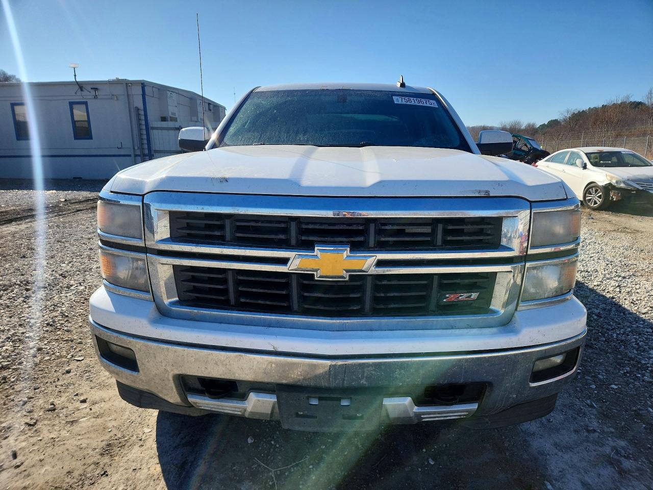 2015 Chevrolet All models VIN 3GCUKREC0FG423944 photo 5