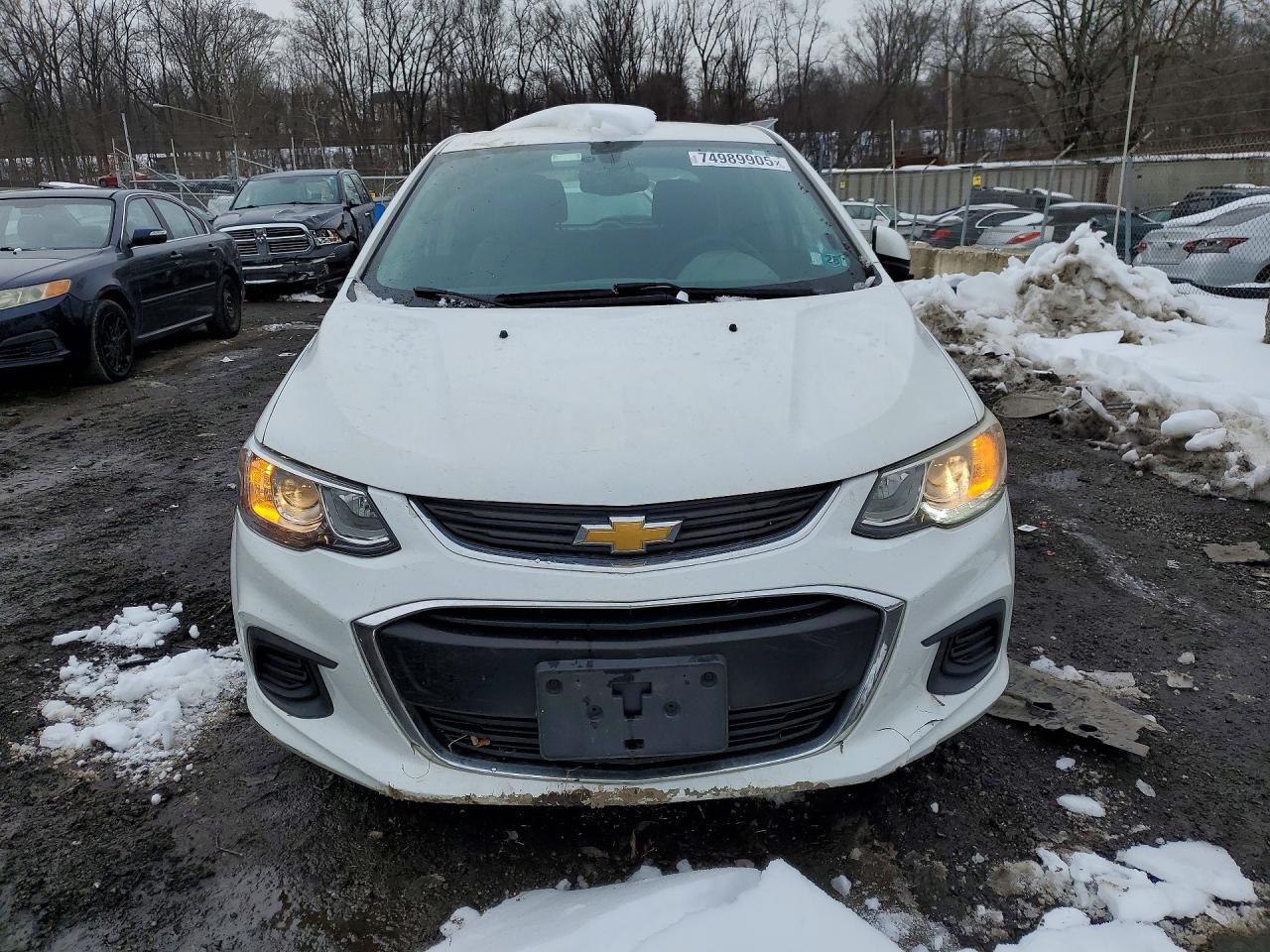 2017 Chev Sonic VIN 1G1JG6SG1H4161743 photo 5