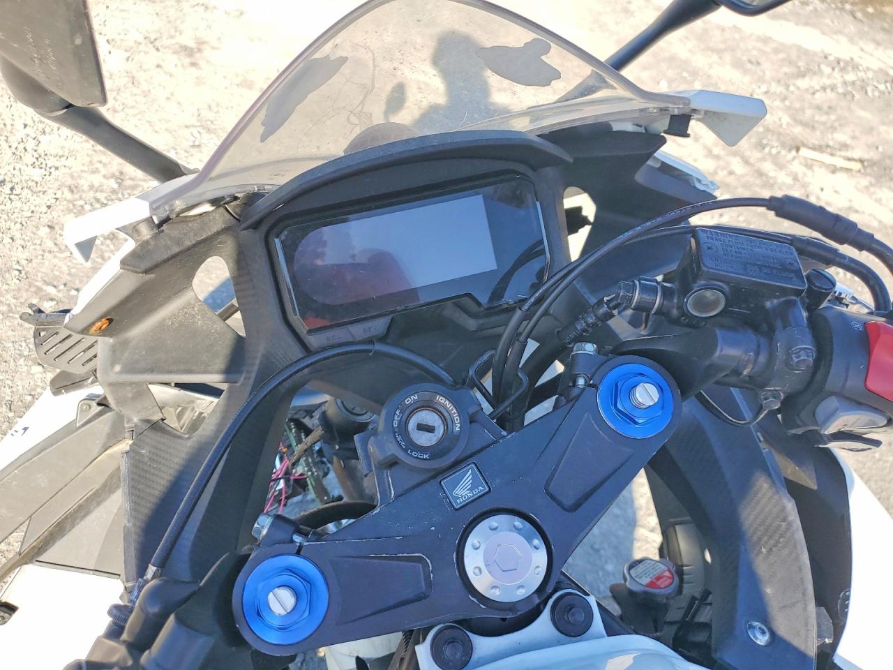 2021 Honda Cbr cycle VIN MLHPC6256M5200436 photo 7