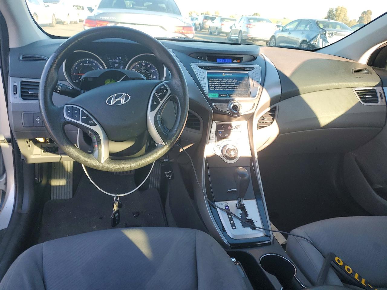 2011 HYUN Elantra gl VIN KMHDH4AE9BU152572 photo 8