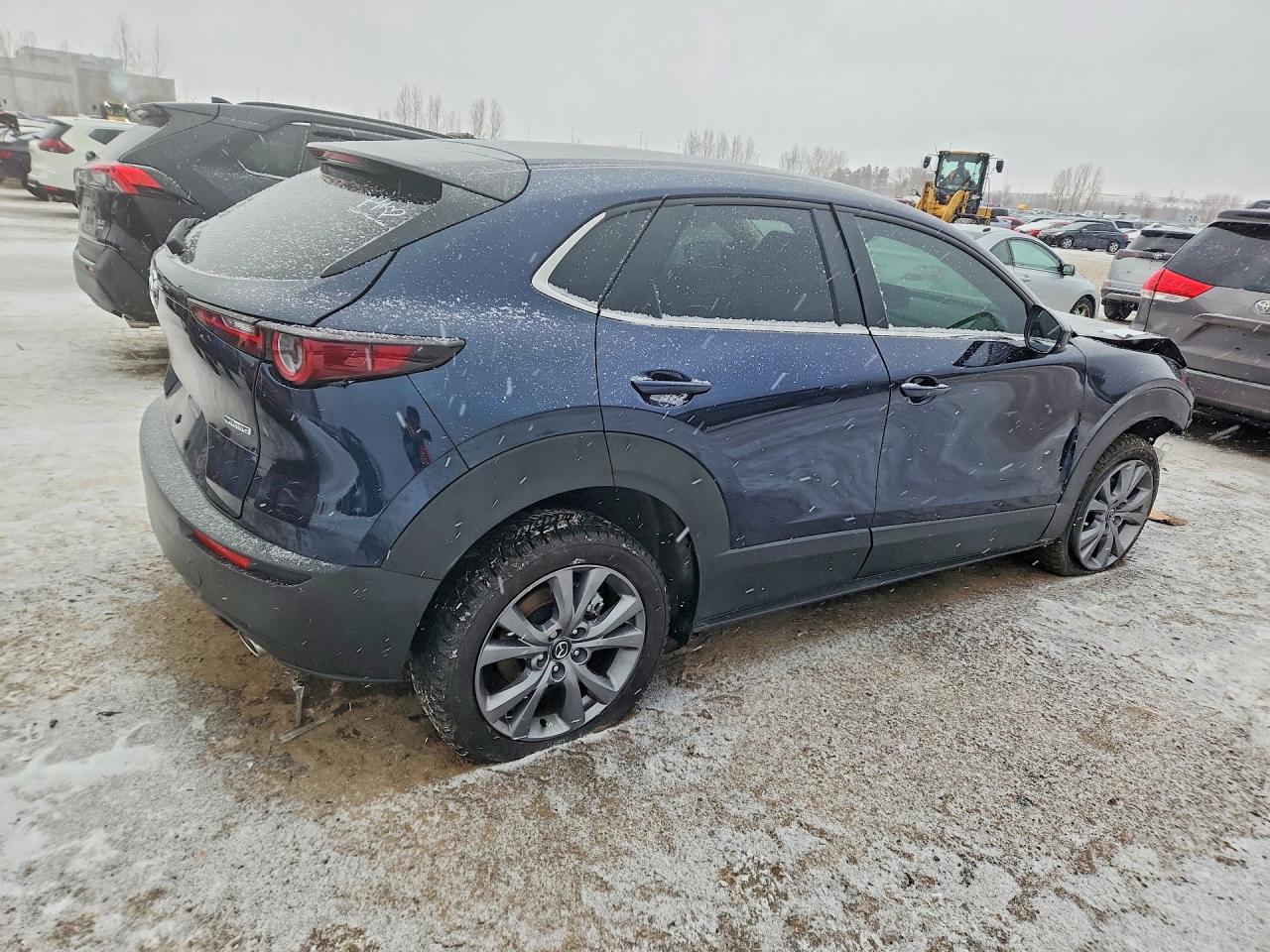 2024 Mazda Cx30 VIN 3MVDMBCM2RM708470 photo 3