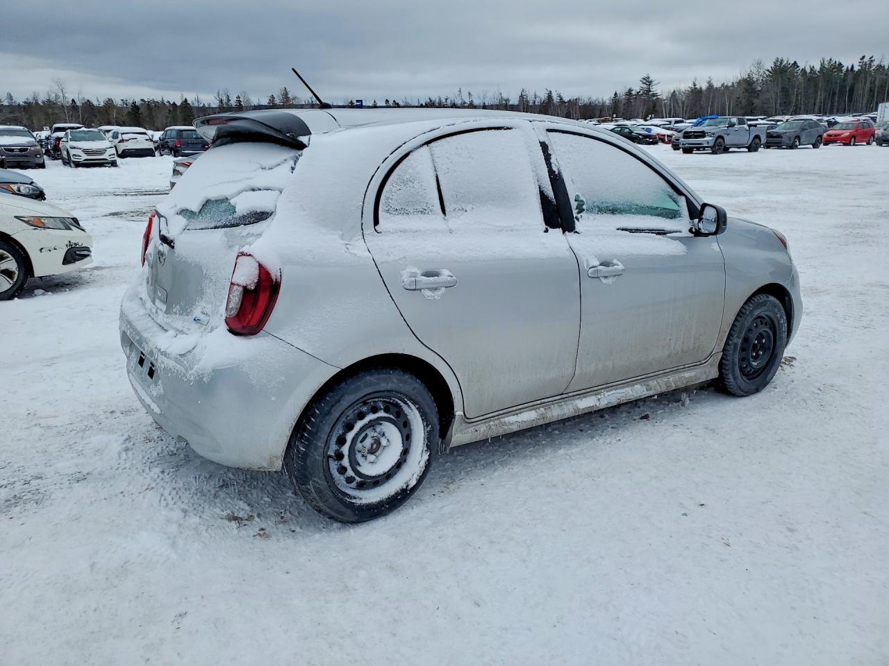 2015 NISS Micra VIN 3N1CK3CP1FL233661 photo 3
