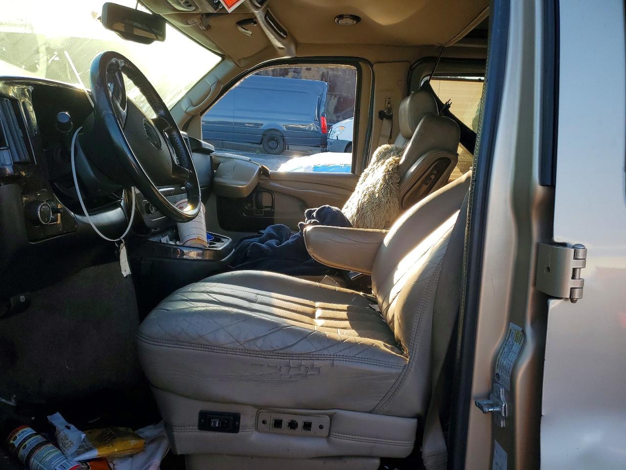 2012 GMC Savana VIN 1GDS7DC47C1146190 photo 7