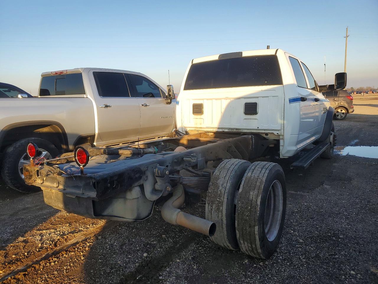 2015 Ram All models VIN 3C7WRKEL3FG516956 photo 3