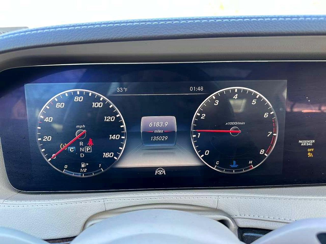 2019 Mercedes-Benz S class VIN WDDUG8GB1KA436037 photo 5