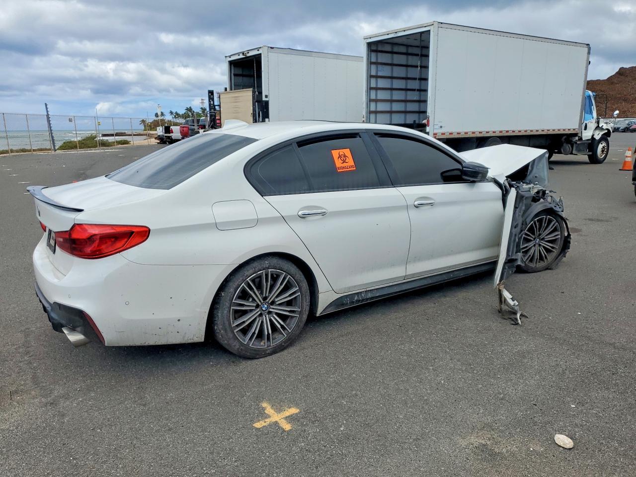 2018 BMW 5 series VIN WBAJE5C50JG917567 photo 3
