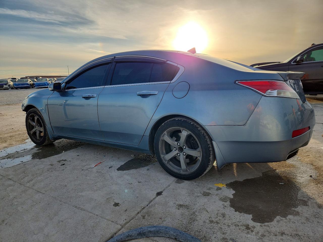 2010 Acura Tl VIN 19UUA8F50AA009729 photo 2