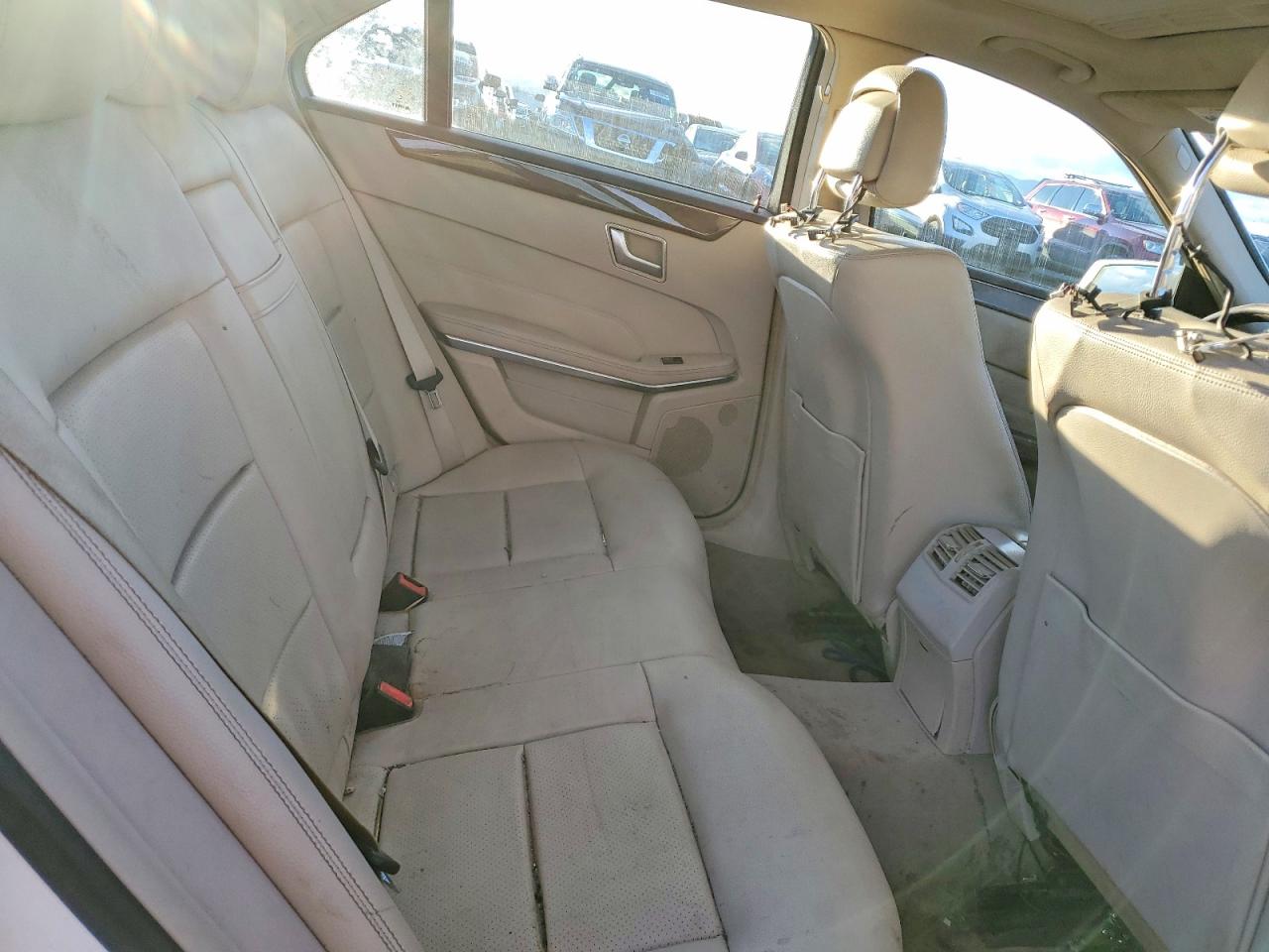 2014 Mercedes-Benz E-class VIN WDDHF5KB1EB026119 photo 10