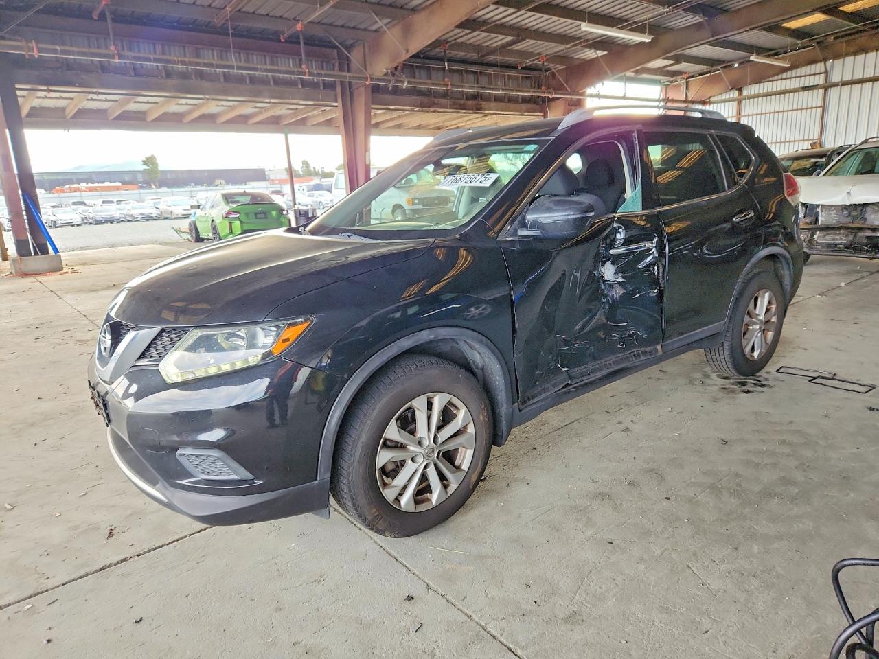 2016 NISS Rogue VIN KNMAT2MTXGP686285 photo 1