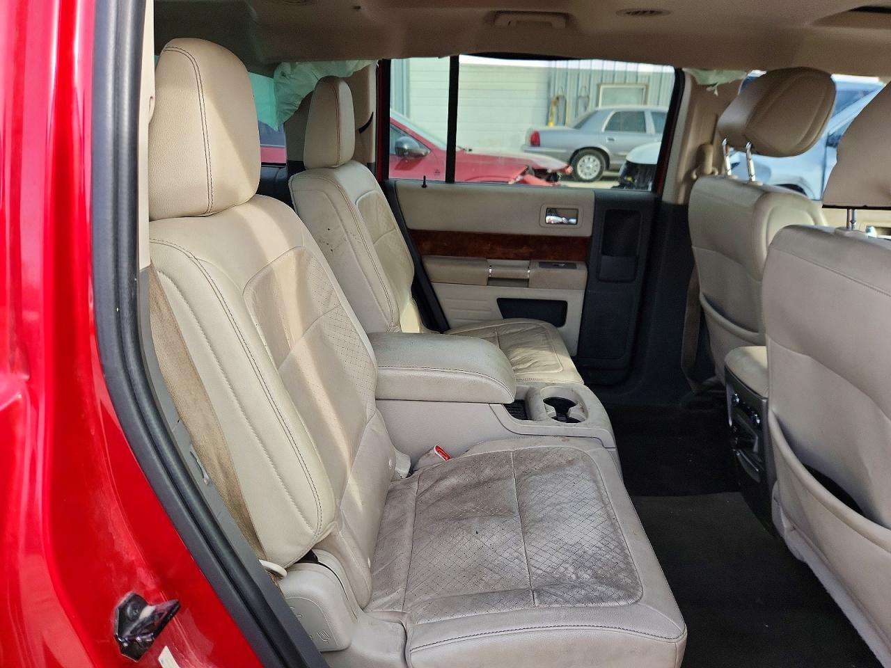 2012 Ford Flex VIN 2FMGK5DC4CBD18079 photo 11
