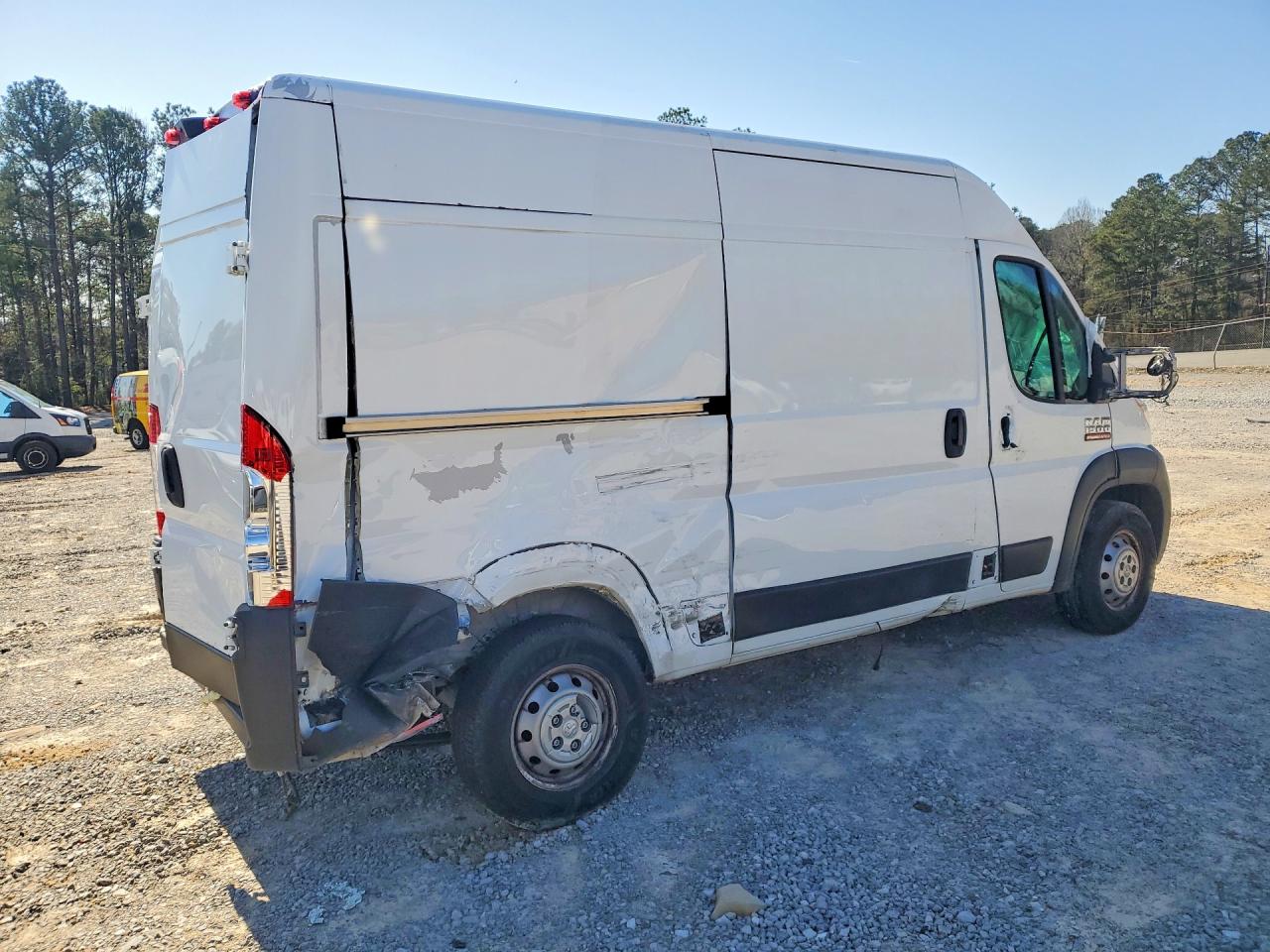 2022 Ram Promaster VIN 3C6LRVBG4NE132534 photo 3