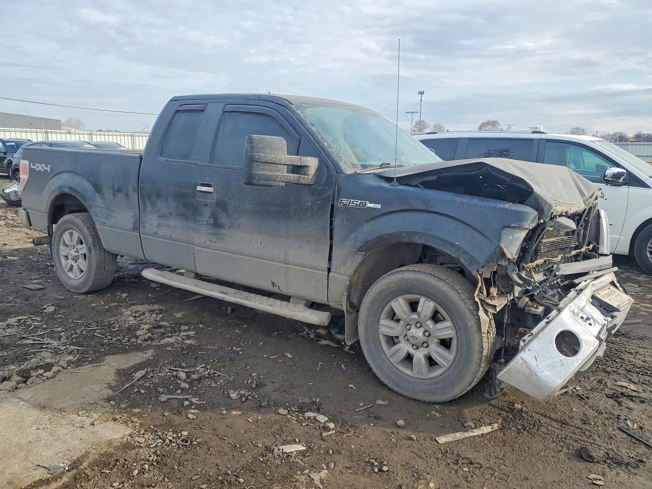 2011 Ford F150 VIN 1FTFX1EF9BKD55751 photo 4