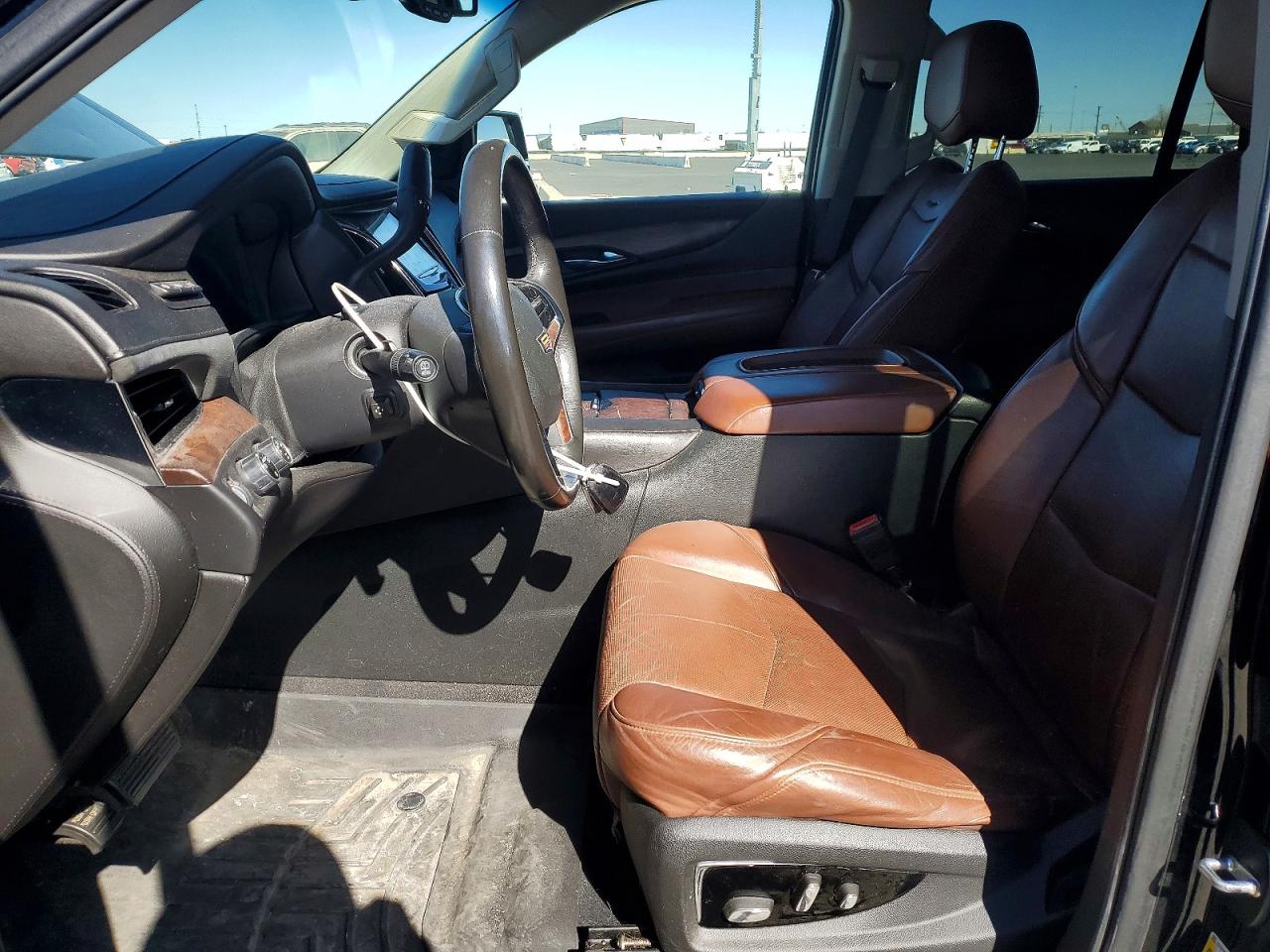 2015 Cadillac Escalade VIN 1GYS4MKJ9FR554999 photo 7