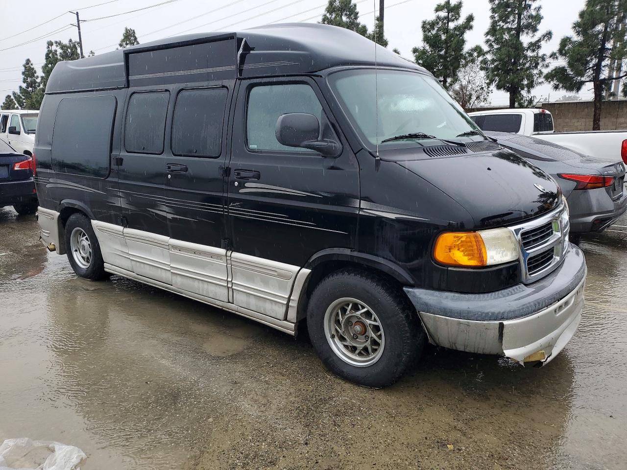 2002 Dodge B series VIN 2B6HB11Y42K143451 photo 4