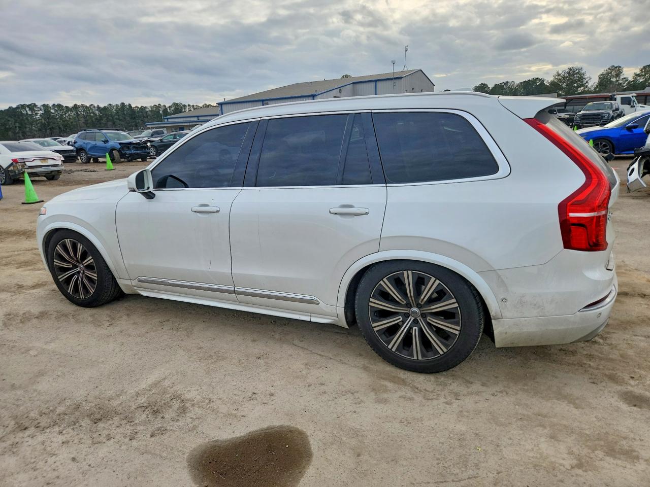 2017 Volvo Xc90 VIN YV4A22PL7H1171101 photo 2