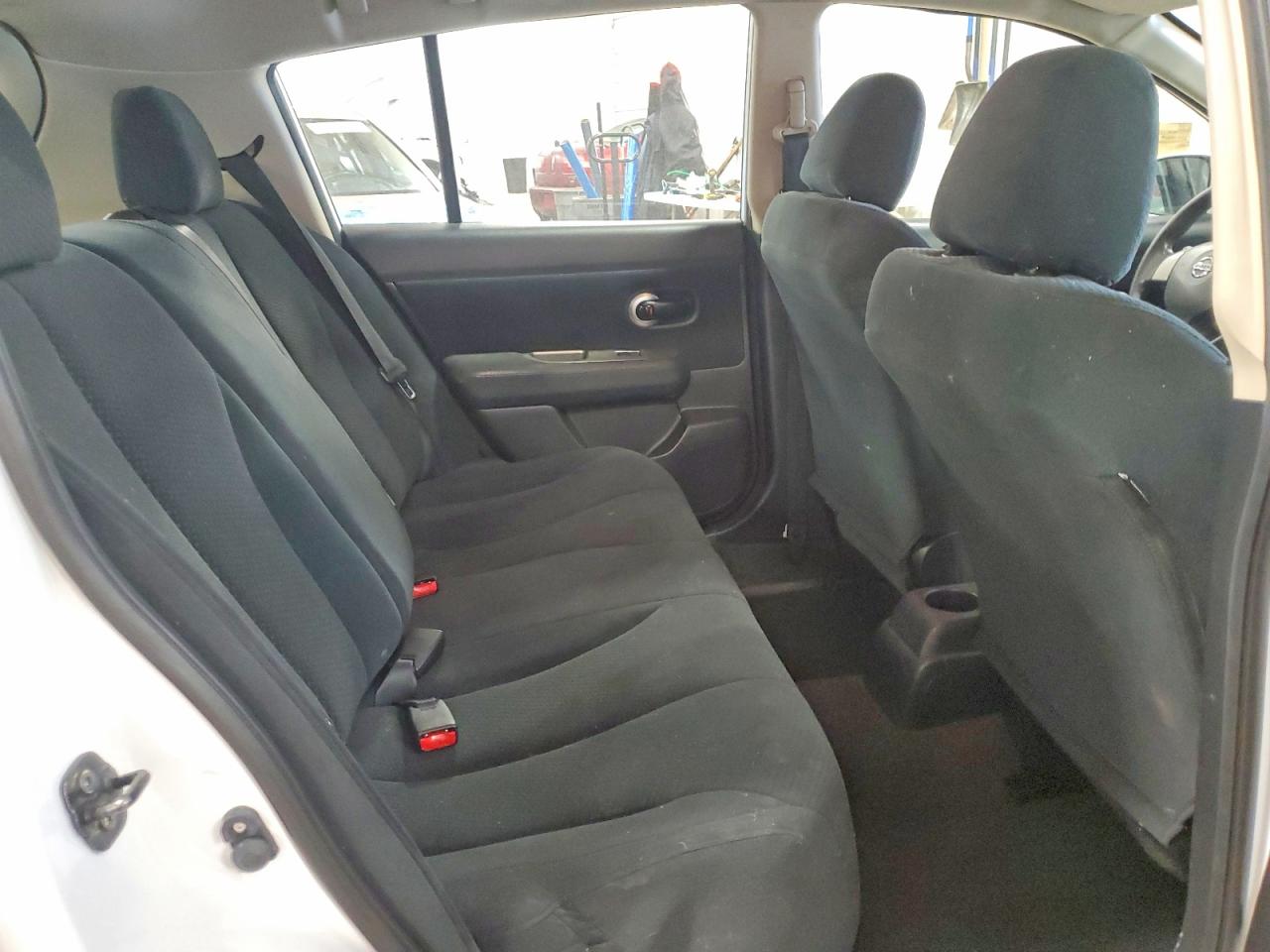 2011 NISS Versa VIN 3N1BC1CP5BL474422 photo 11