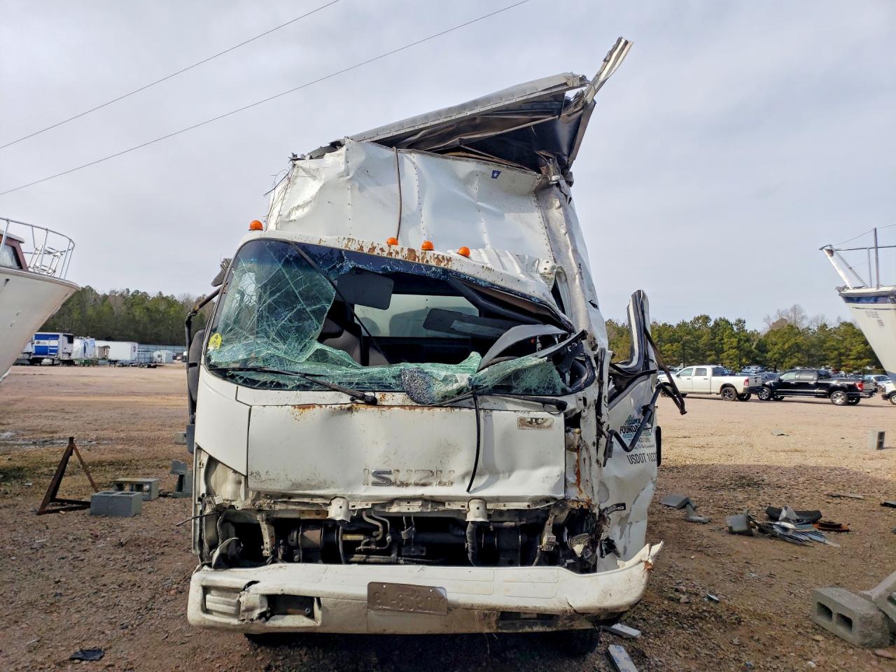 2011 Isuzu Npr VIN JALC4W160B7001777 photo 5