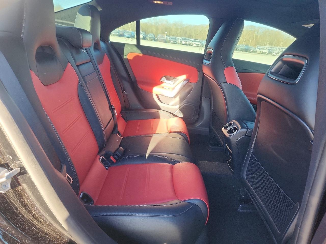 2022 Mercedes-Benz Cla-class VIN W1K5J4GB5NN320884 photo 10