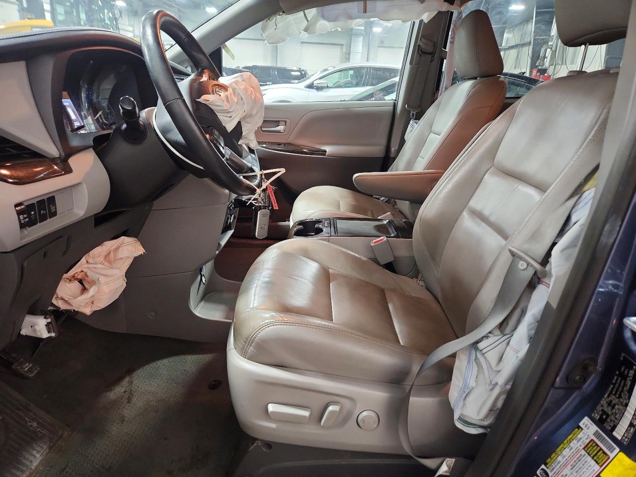 2017 Toyota All models VIN 5TDDZ3DCXHS148520 photo 7