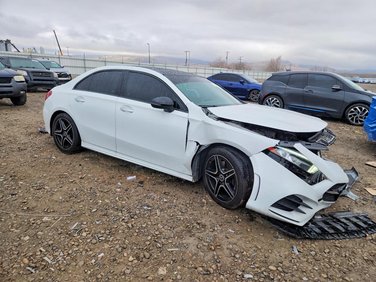 2019 Mercedes-Benz A-class VIN WDD3G4EB5KW022303 photo 4